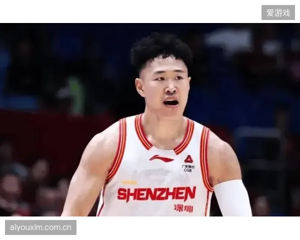 贺希宁与史密斯的攻击型后场组合将继续主导深圳队，球队有望将小球风暴推向新高度